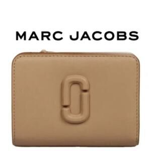Marc Jacobs Tan Leather Wallet NWT